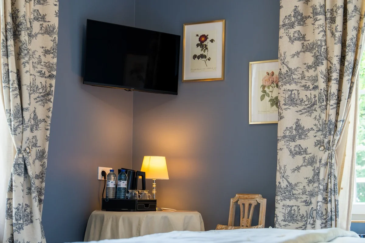 Chambre Mont Verdun — touches décoratives soignées de la chambre